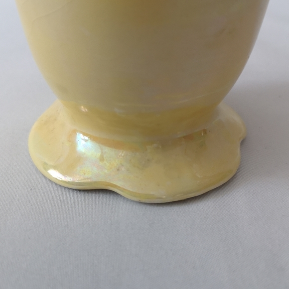 Vintage Lancaster & Sons England Lusterware Yellow Vase Fruit & Flowers, 7" Tall - Picture 4 of 7